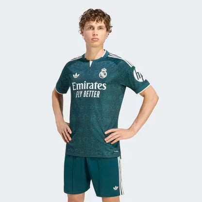 Real Madrid 2026/27 Kits – Home, Away & Third Jerseys ⚪👑